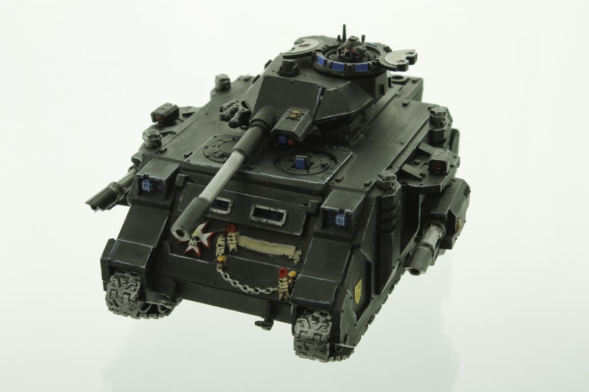 Black Templars Predator | WHTREASURY