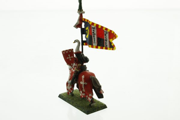 Bretonnia Knight of the Realm Standard Bearer
