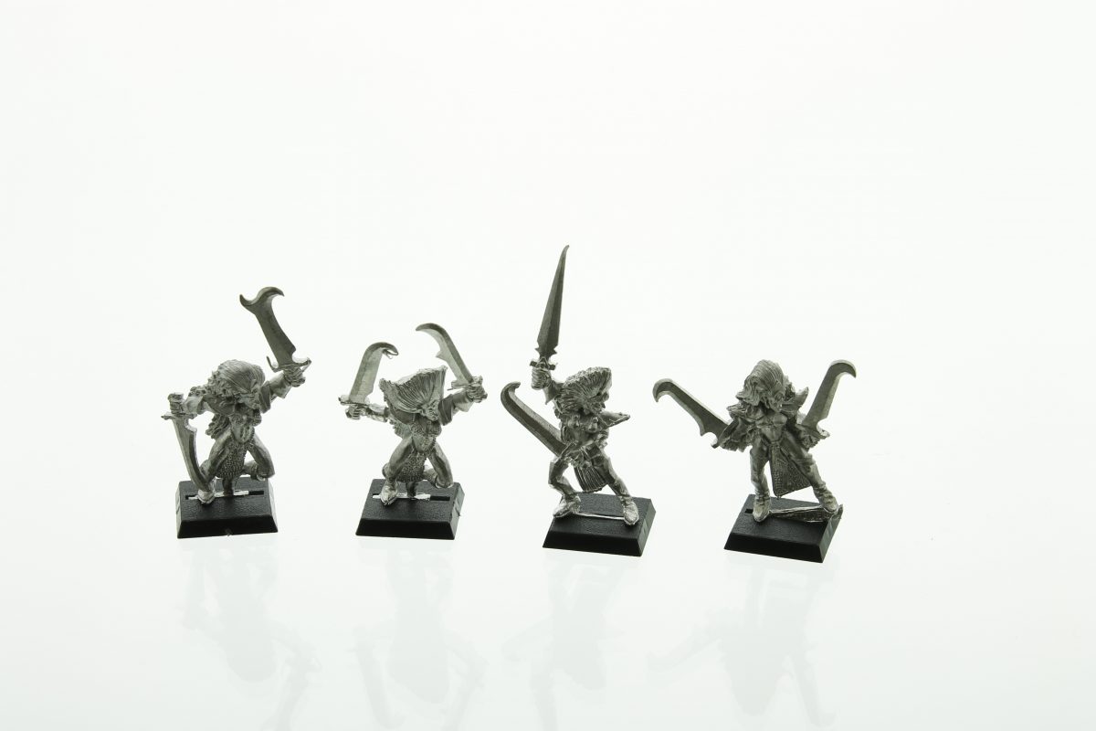 Warhammer Fantasy Dark Elves Witch Elves | WHTREASURY