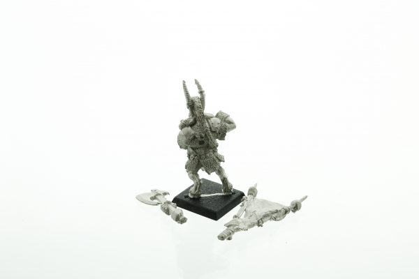 Warhammer Beastmen Lord with Great Weapon