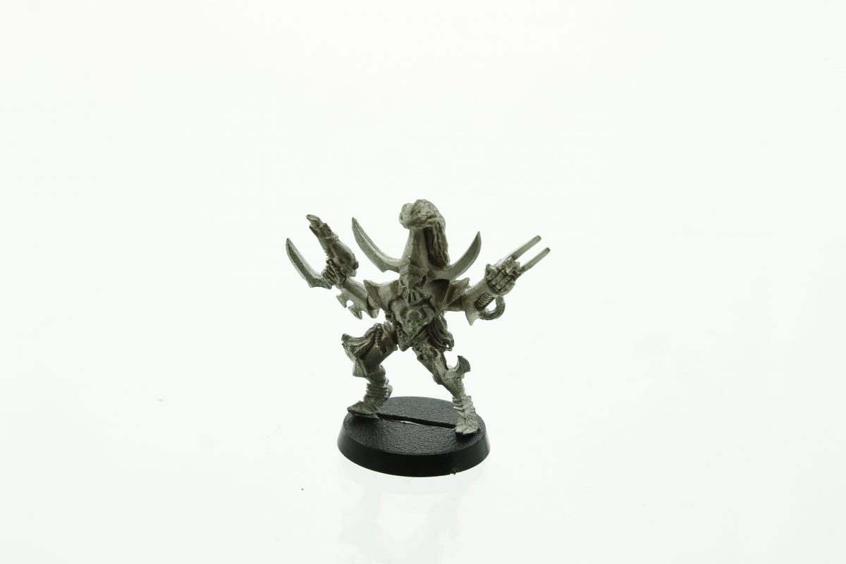 Warhammer 40K Dark Eldar Sybarite | WHTREASURY