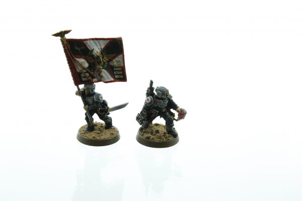 Warhammer 40K Cadian Medic & Standard