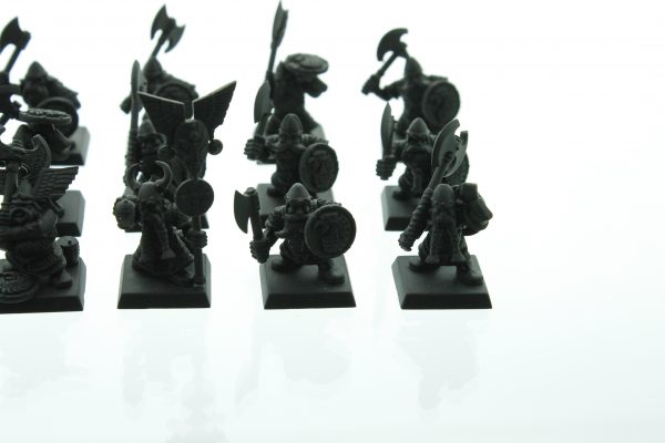 Warhammer Fantasy Classic Dwarf Warriors