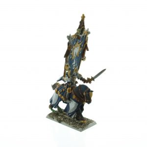 Bretonnia Battle Standard Bearer