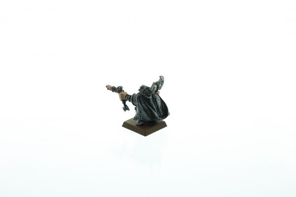 Warhammer Fantasy Dwarf Lord with Pistol & Axe