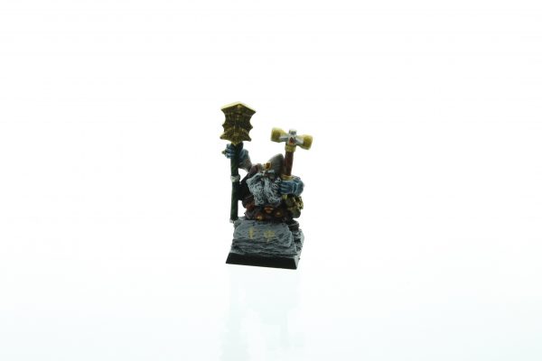 Warhammer Fantasy Dwarf Runesmith