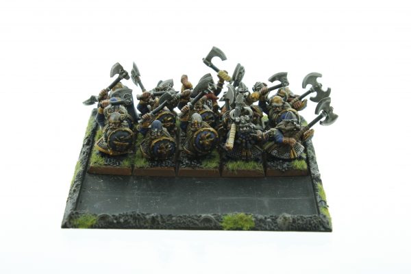 Warhammer Dwarf Warriors