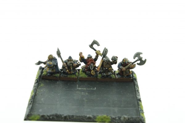 Warhammer Dwarf Warriors