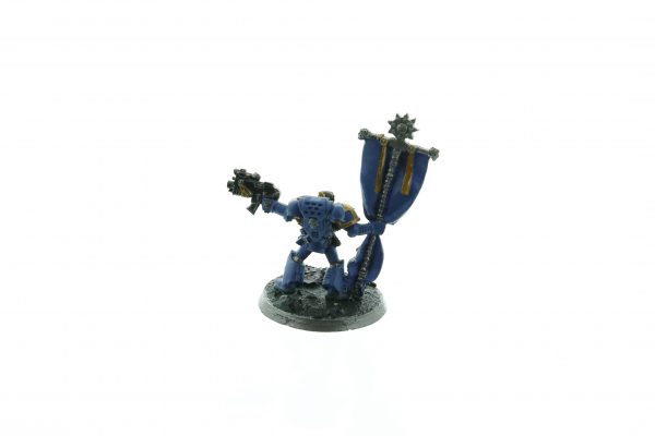 Skullz Ultramarines Standard Bearer