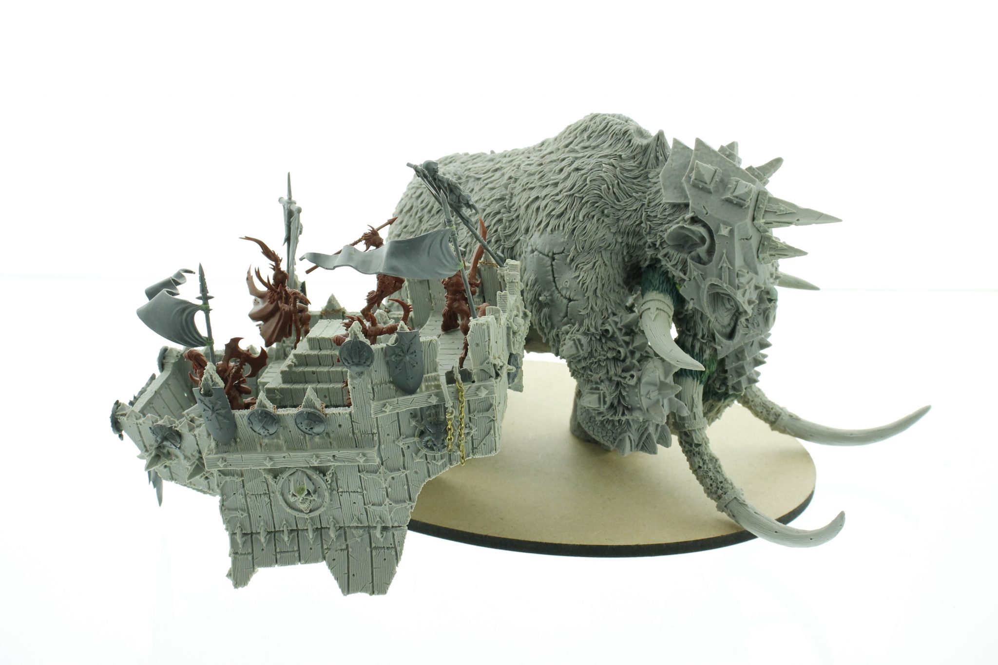 Warhammer Fantasy Forge World Chaos War Mammoth | WHTREASURY