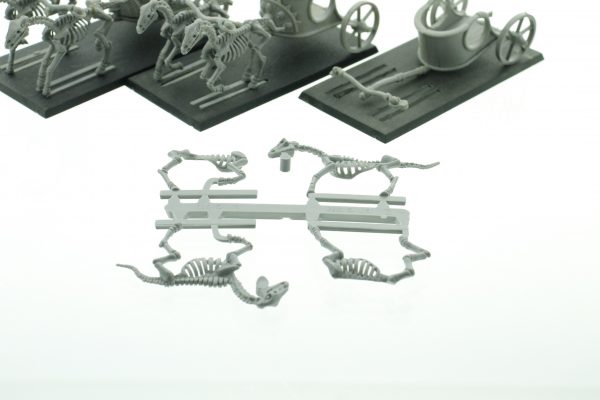 Tomb Kings Skeleton Chariots