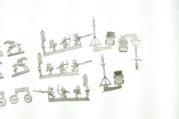 Warmaster Undead Skeleton Chariots