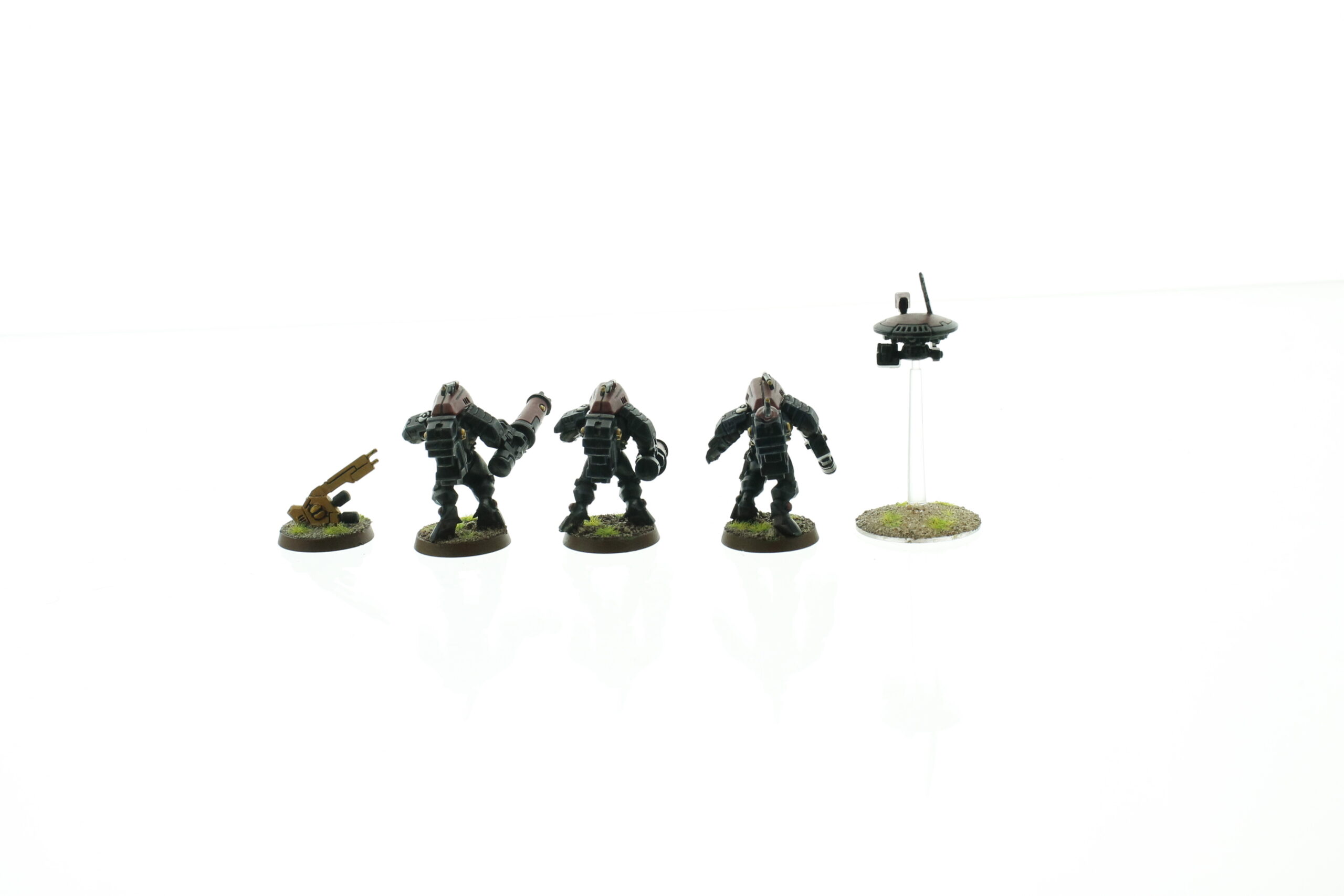 Warhammer Tau Empire XV25 Stealth Battlesuits *