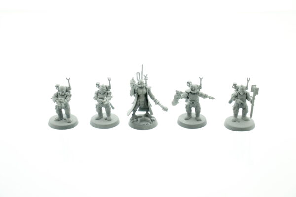 Adeptus Mechanicus Command Servitors