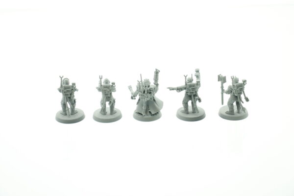 Adeptus Mechanicus Command Servitors