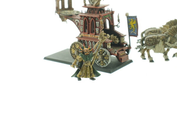 Volkmar the Grim on Empire War Altar