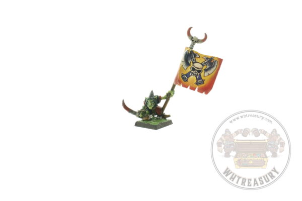 Night Goblin Standard Bearer