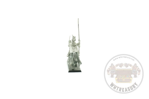 Bretonnia Standard Bearer