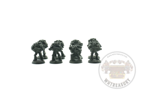 Space Marines with Astral Claws Shoulder Pads