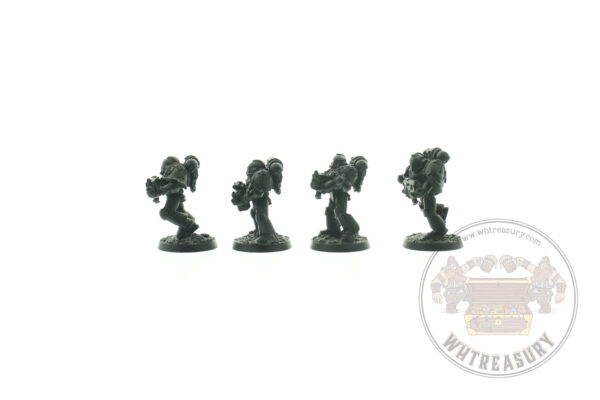 Space Marines with Astral Claws Shoulder Pads