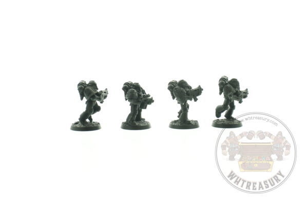 Space Marines with Astral Claws Shoulder Pads