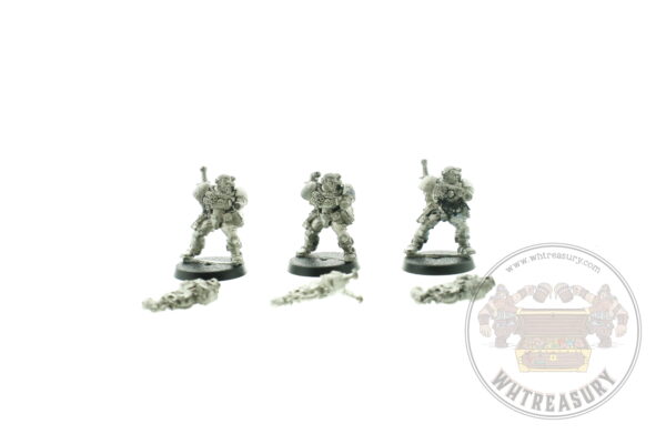 Space Marine Scouts with Heavy Bolters